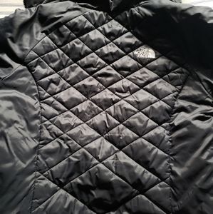 North Face never worn winter coat